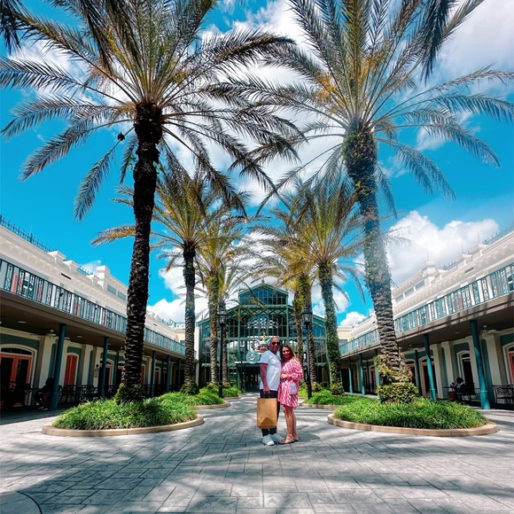 summer vacation 2023 a little of my family Disney hotel - Picture 8 of 12